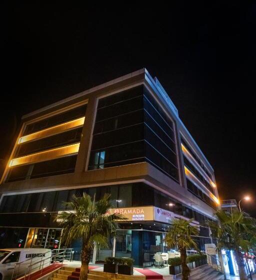 Hotel Ramada Encore Istanbul Kartal