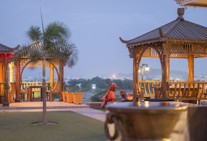 호텔 Regenta Resort Bhuj, By Royal Orchid Limited