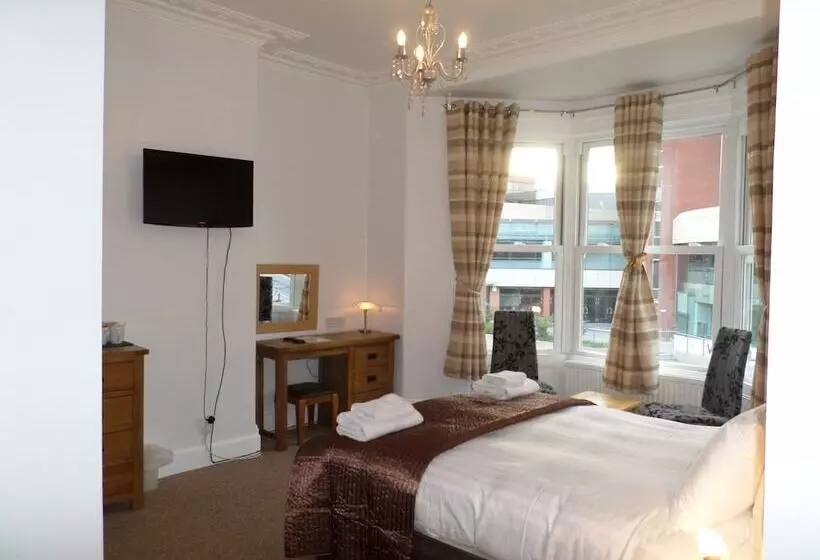 فندق The Camberley