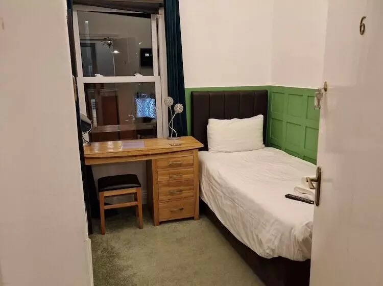 فندق The Camberley