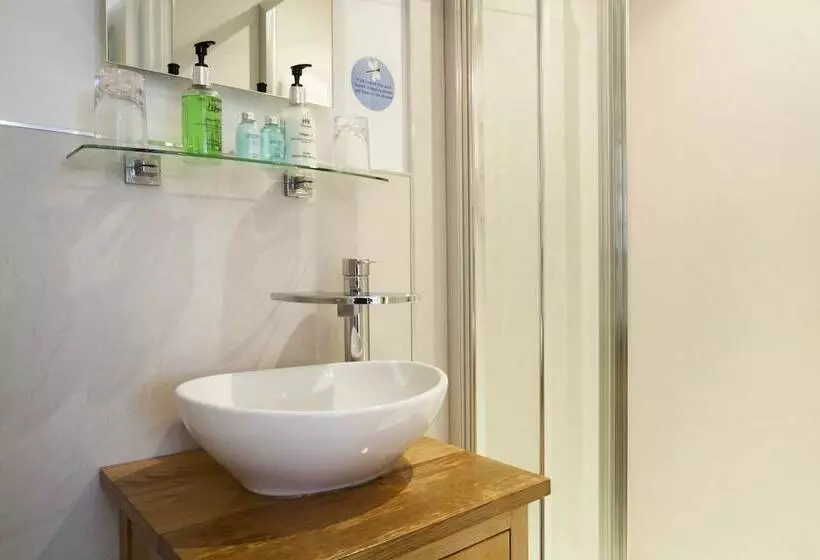 فندق The Camberley