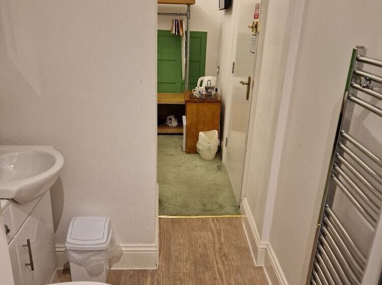 فندق The Camberley