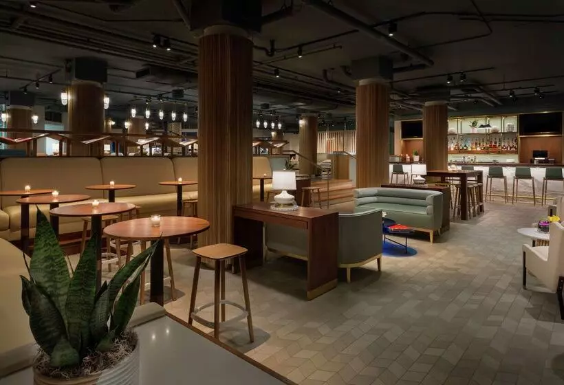 The Gates Hotel South Beach