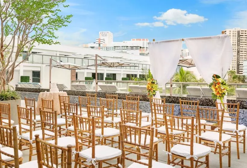 The Gates Hotel South Beach