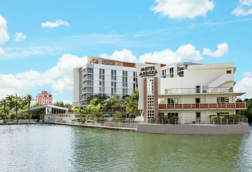 The Gates Hotel South Beach