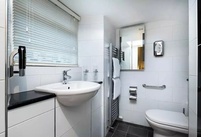 هتل The Howbeck & The Retreat Incl Off Site Health Club And Parking Ev Point Available