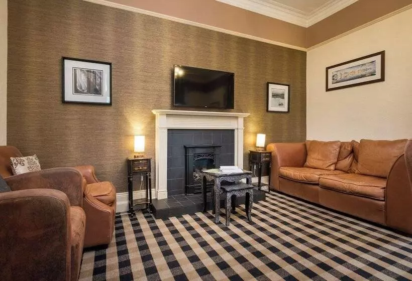 هتل The Howbeck & The Retreat Incl Off Site Health Club And Parking Ev Point Available