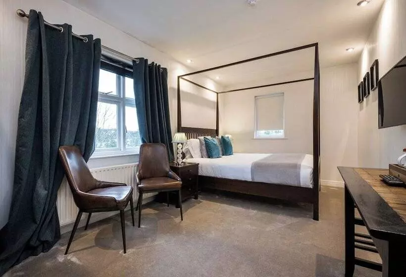 هتل The Howbeck & The Retreat Incl Off Site Health Club And Parking Ev Point Available