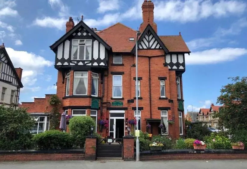 호텔 The Tilstone Guest House