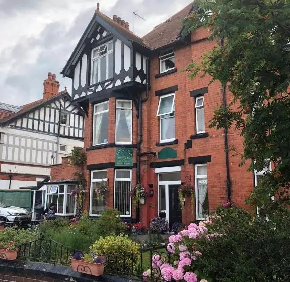 호텔 The Tilstone Guest House