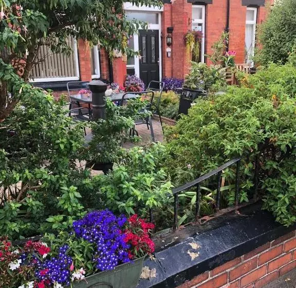 호텔 The Tilstone Guest House