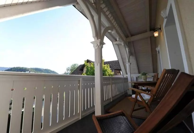 هتل Vacation House Vila Mia