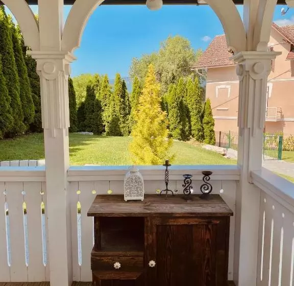 هتل Vacation House Vila Mia