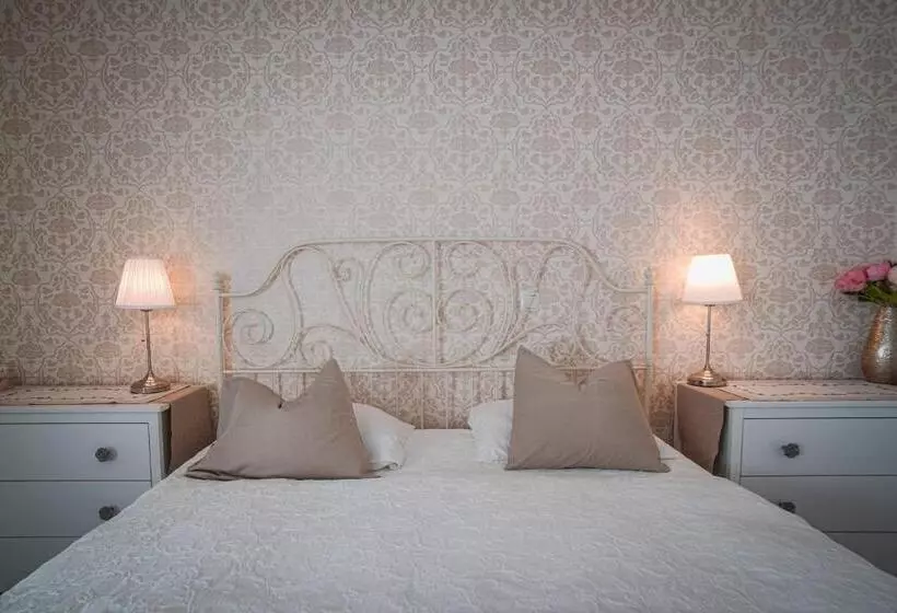 هتل Vacation House Vila Mia