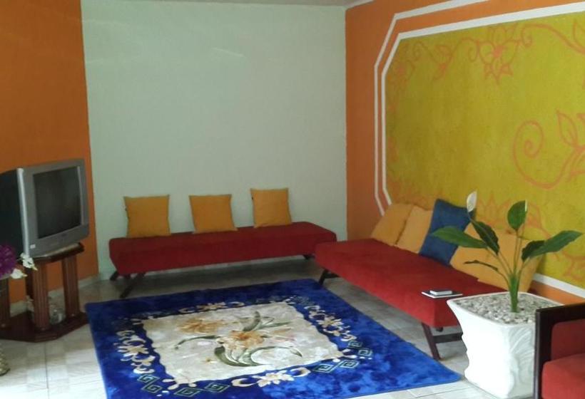 בית מלון כפרי Vieira S Palace