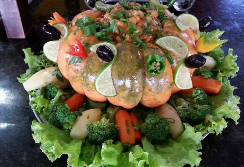 בית מלון כפרי Vieira S Palace