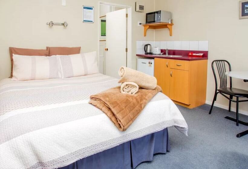 Kaikoura Top 10 Holiday Park