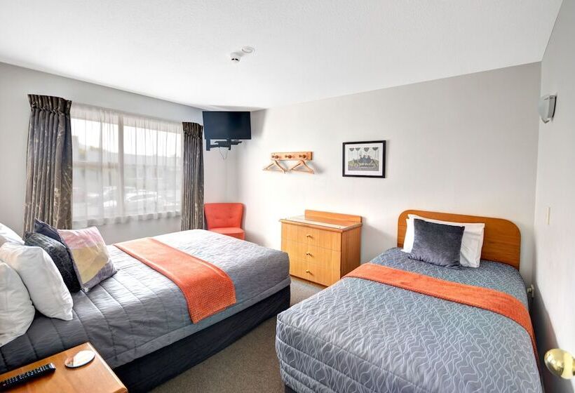 מוטל Alexis Motor Lodge