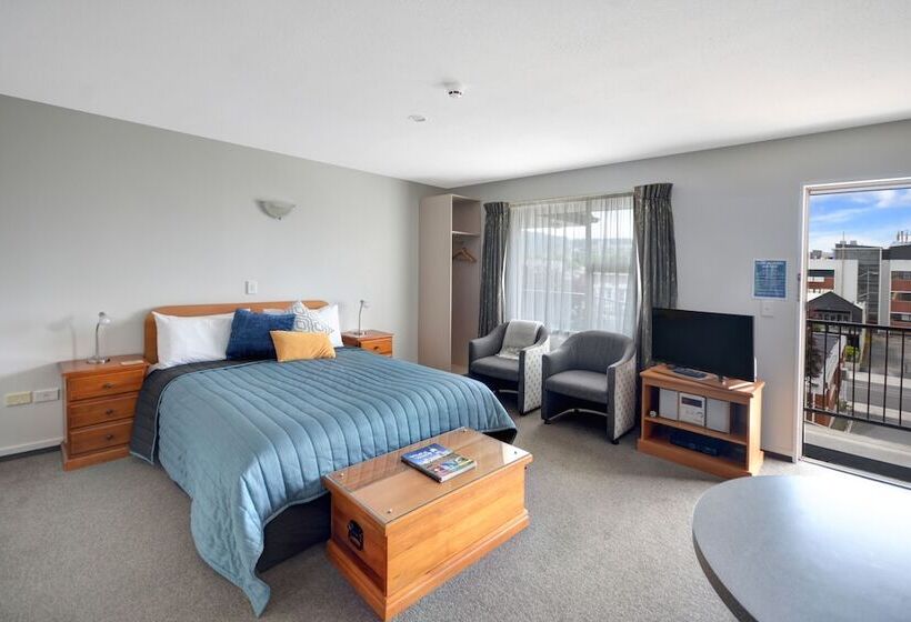 מוטל Alexis Motor Lodge