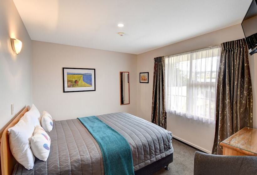 מוטל Alexis Motor Lodge