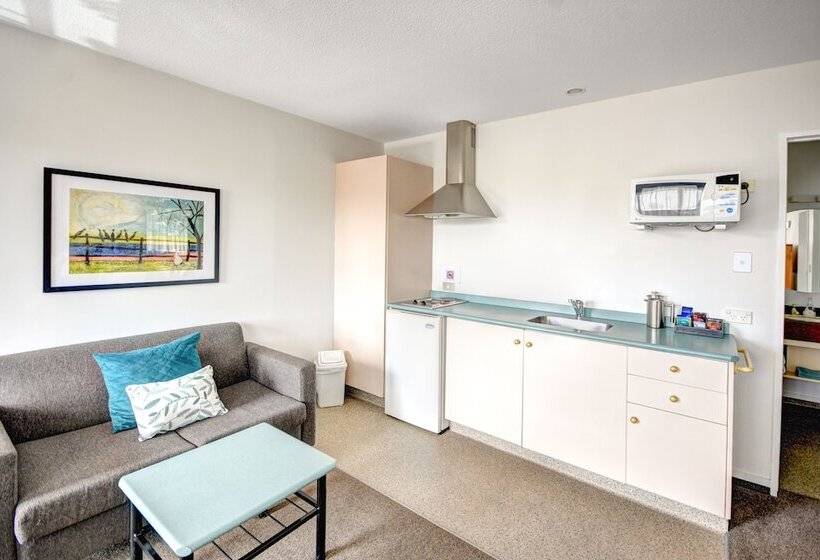 מוטל Alexis Motor Lodge