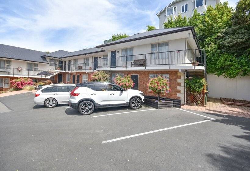 מוטל Alexis Motor Lodge