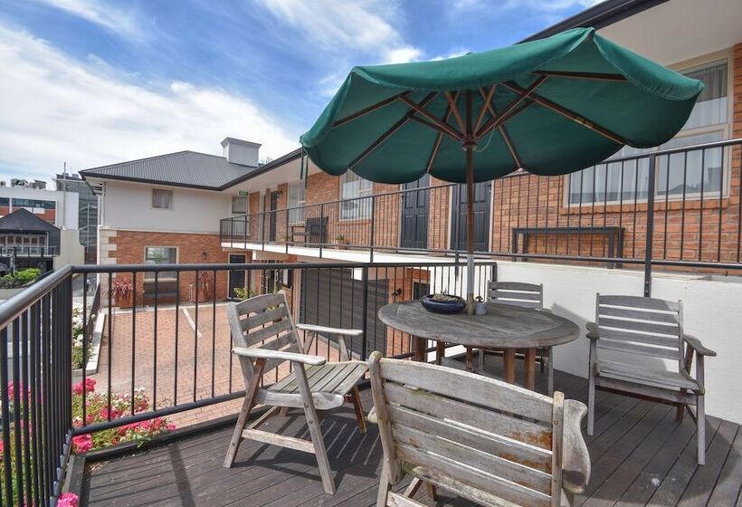 מוטל Alexis Motor Lodge