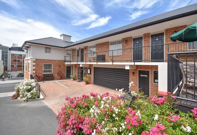 מוטל Alexis Motor Lodge