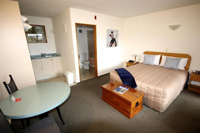 מוטל Alexis Motor Lodge