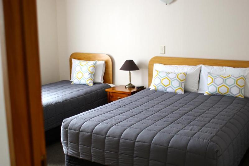 מוטל Alexis Motor Lodge