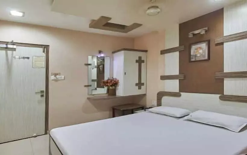 Pension (Hôtel basse catégorie) Nice Guest House