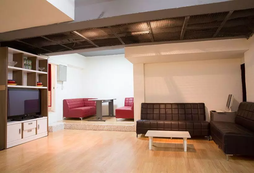 Pensione GoGo Guesthouse