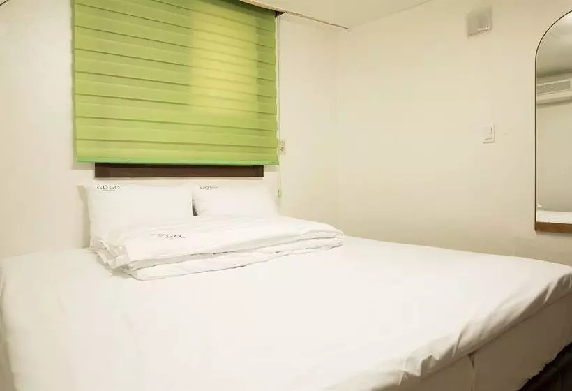 Pensione GoGo Guesthouse