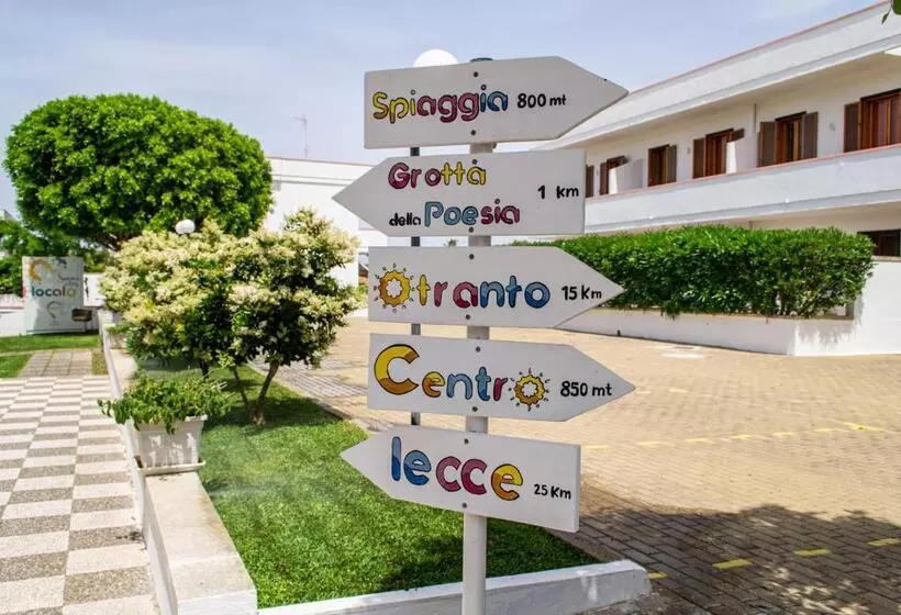 Residence Tre Palme   Localo