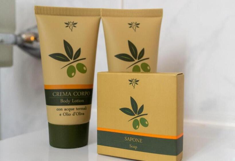 Residence Tre Palme Localo