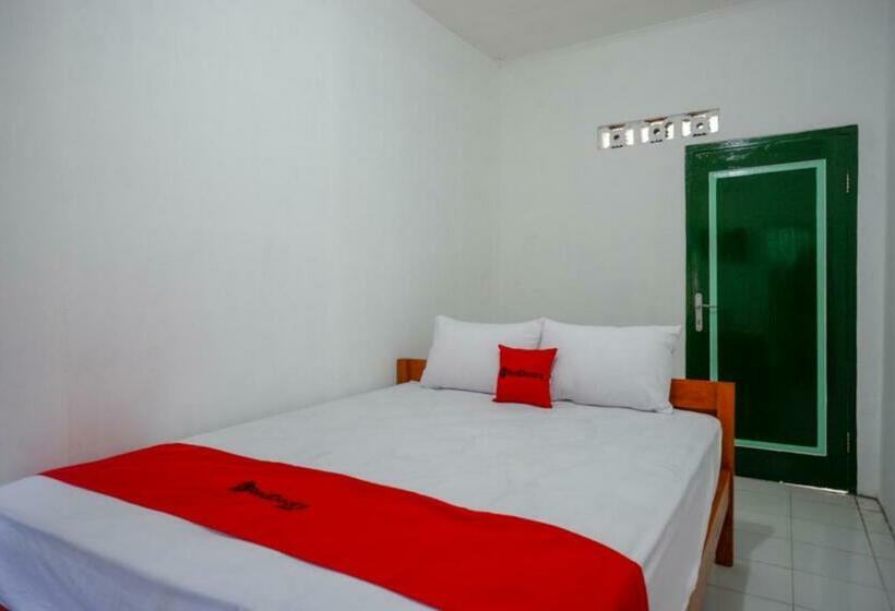 בית מלון כפרי Reddoorz Syariah @ Ndalem Kembang Sore Yogyakarta