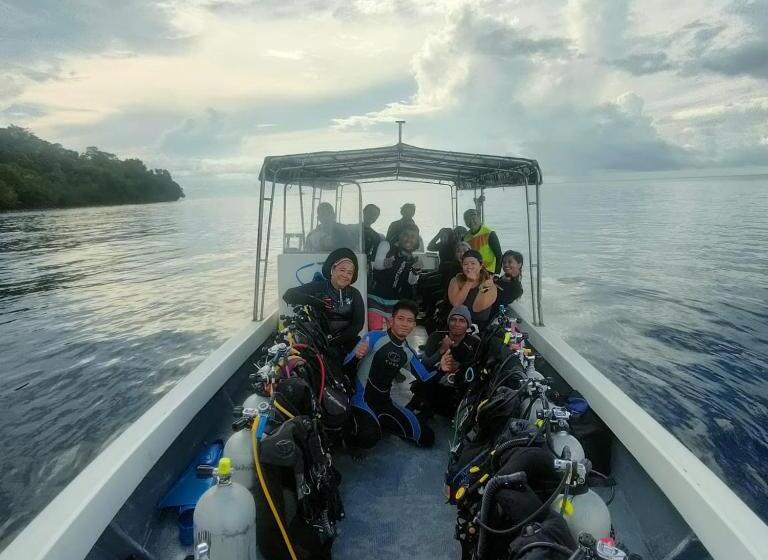 פנסיון Maratua Dive Center And Lodge