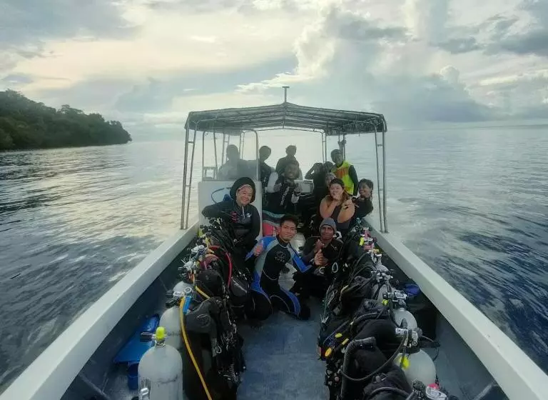 Majatalo Maratua Dive Center And Lodge