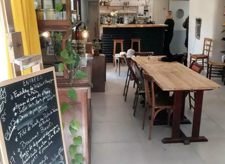Auberge Du Thélème