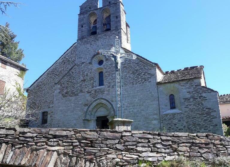 הוסטל Auberge Du Thélème