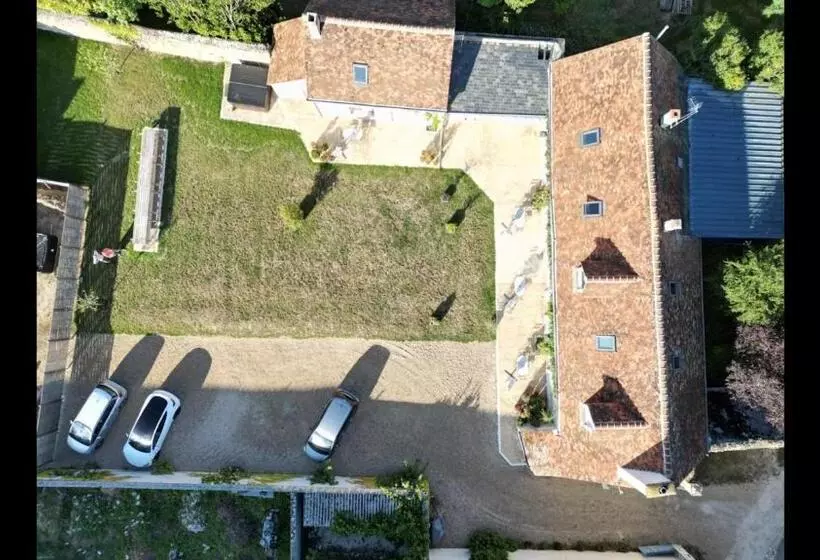 Aamiaismajoitus (B&B) Domaine De Praline Opale