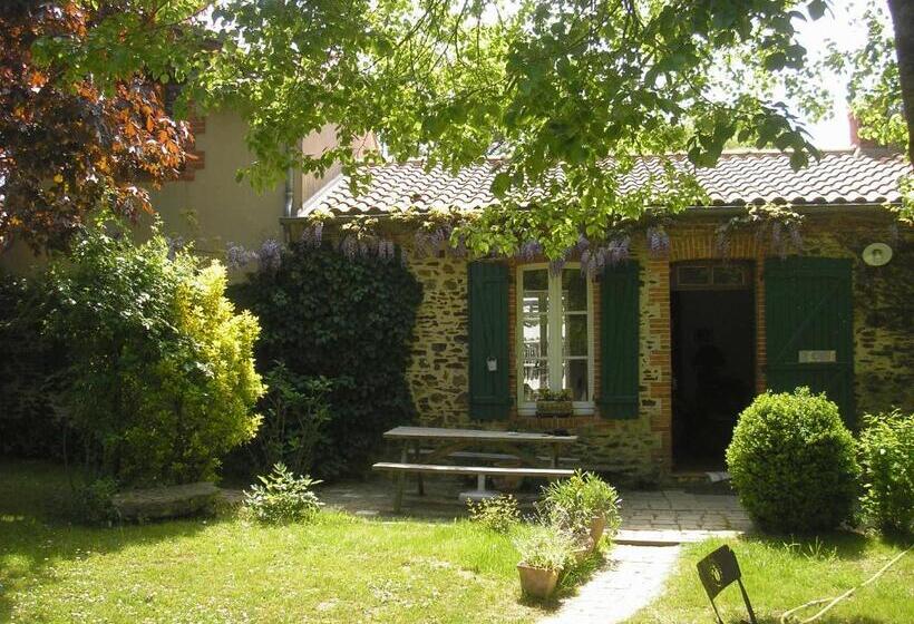 Bed and Breakfast L Instant Jardin