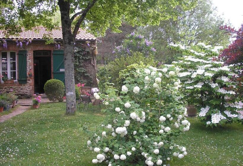 Bed and Breakfast L Instant Jardin