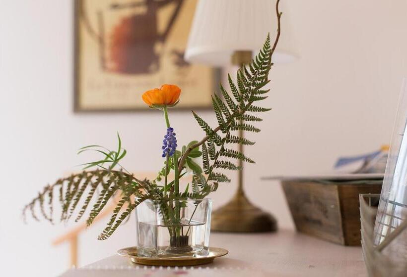 ベッドアンドブレックファースト L Instant Jardin