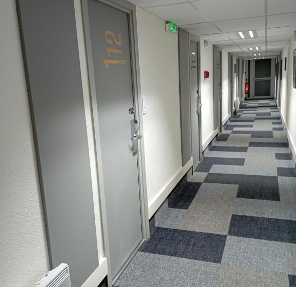 Hotel Ibis Les Etangs Des Moines