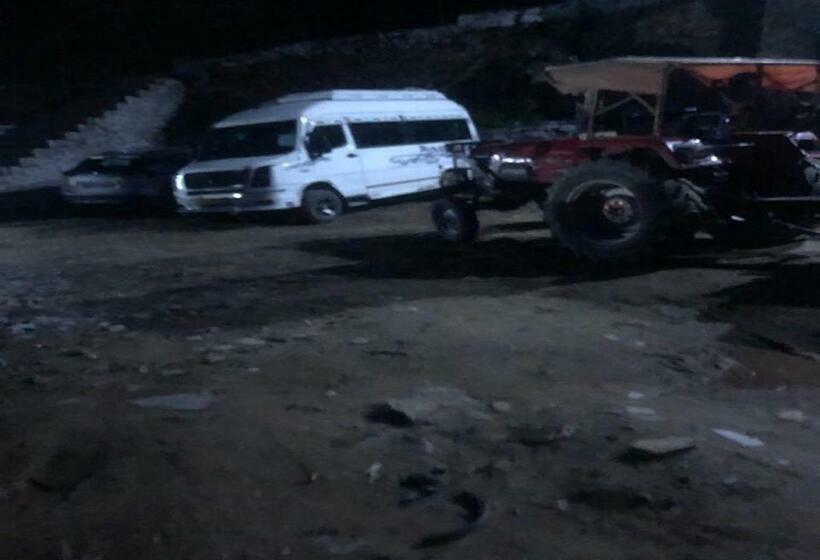 בית מלון כפרי Shivay Kingdom Eco Cottage And Huts