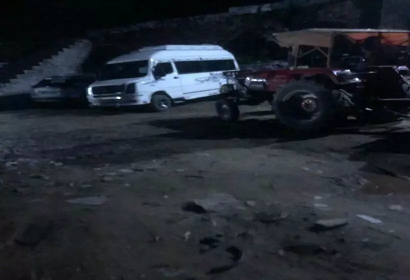 Hotelli Shivay Kingdom Eco Cottage And Huts