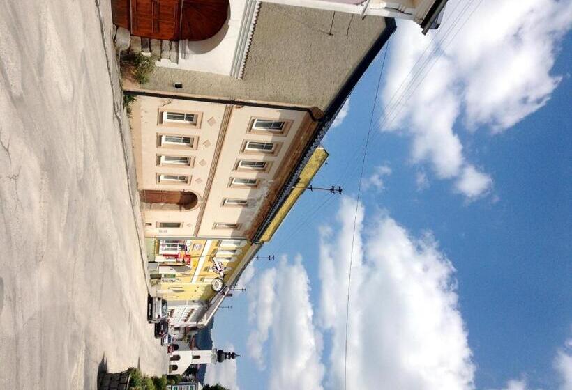 Общежитие Frühstückspension Zur Post Reisinger Kg St Oswald