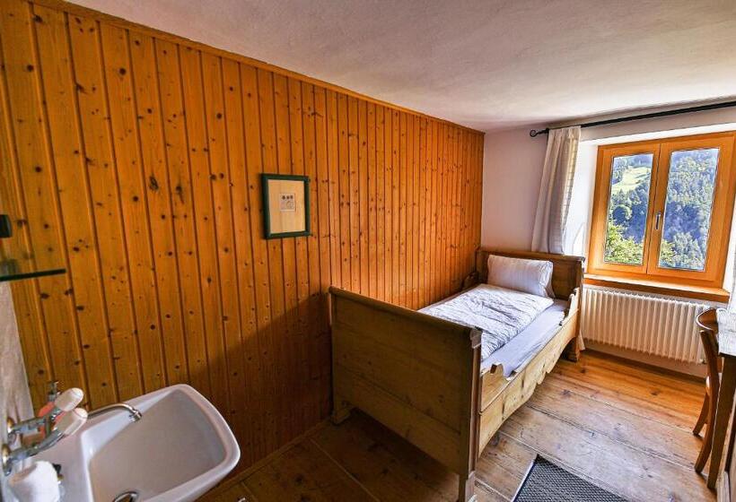 הוסטל Gasthaus Rössli