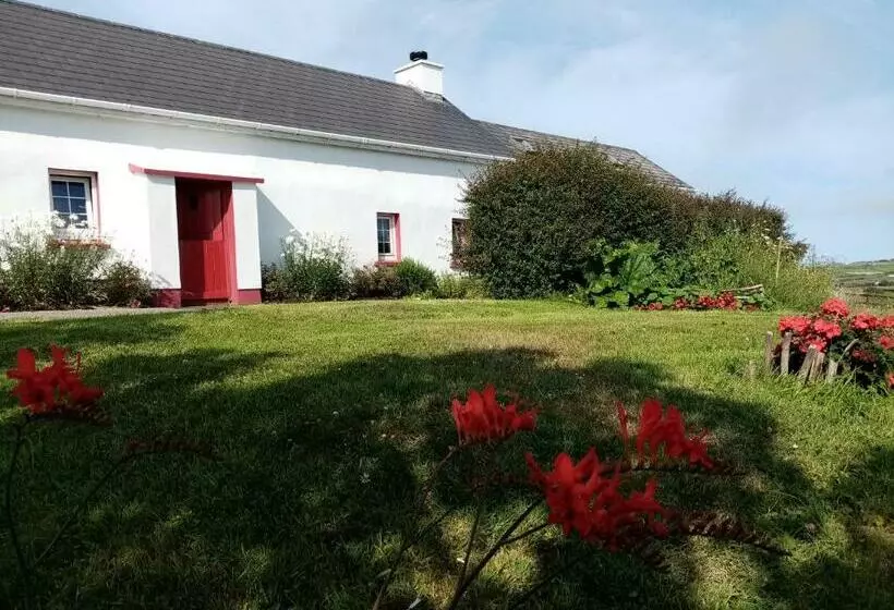 B&b The Red Door Cottage